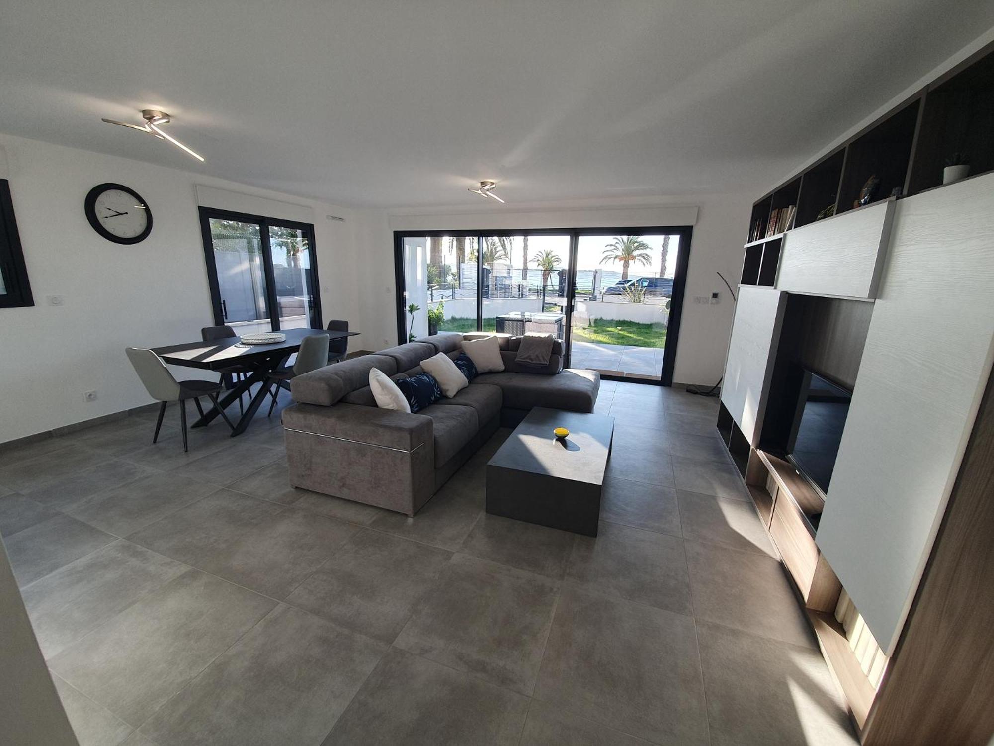 T3 Neuf Avec Terrasse Et Jardin Face A La Mer باندول المظهر الخارجي الصورة