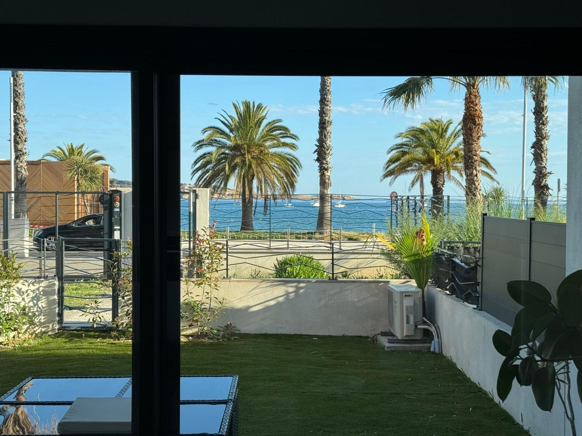 T3 Neuf Avec Terrasse Et Jardin Face A La Mer باندول المظهر الخارجي الصورة